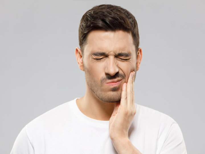 Altérations de la muqueuse de la bouche/gorge