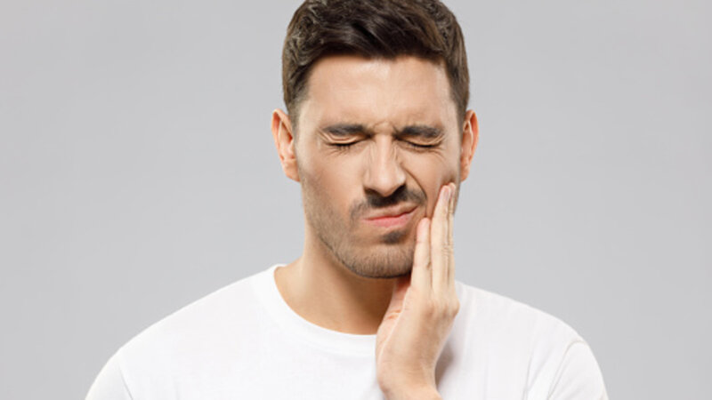 Altérations de la muqueuse de la bouche/gorge