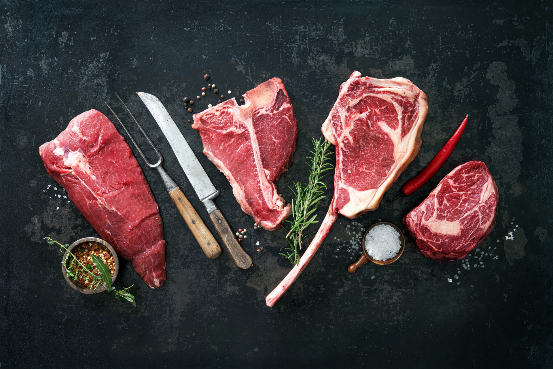 Pour le climat et leur santé, les Français devraient consommer deux fois moins de viande