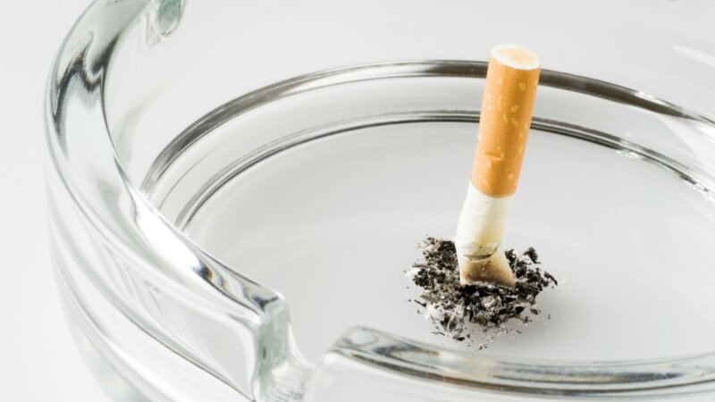 Tabac : arrêter avant 40 ans permet de retrouver une espérance de vie normale, selon une étude