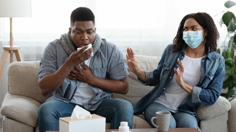 Covid-19 : les hommes présentent des symptômes plus importants que les femmes