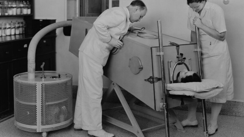 C’est quoi le « poumon d’acier » qui permettait de traiter la polio au milieu du XXe siècle ?