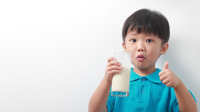 Le lait de croissance au-delà des 3 ans de l’enfant, une bonne idée ?
