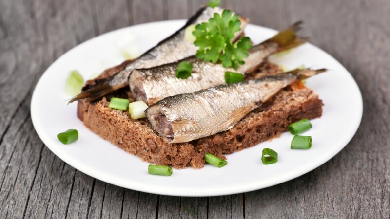 Et si remplacer la viande rouge par des sardines pouvait sauver des vies ?