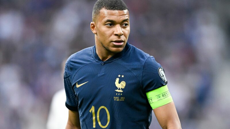Euro 2024 : quel masque de protection pour Kylian Mbappé ?