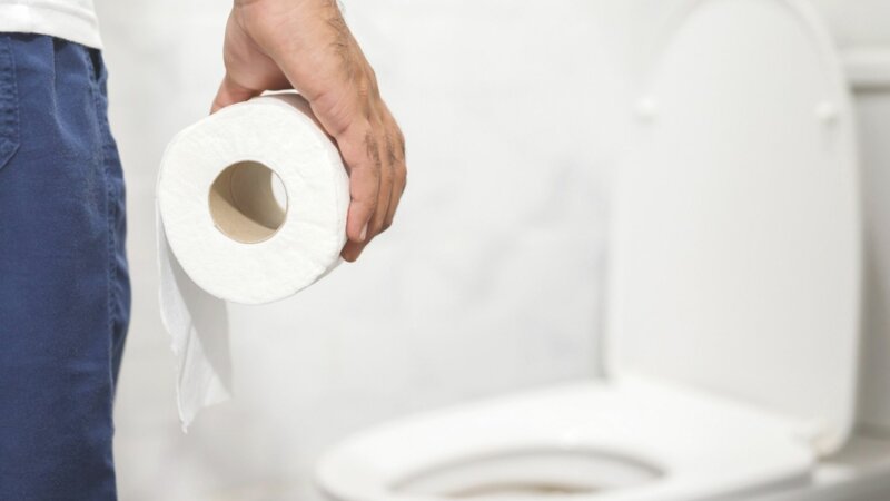Fréquence des selles : combien de fois faut-il aller aux toilettes chaque jour ?