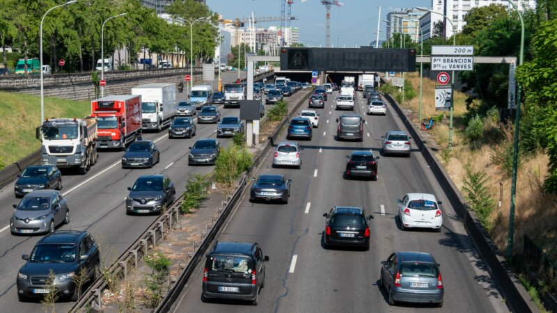 De 70 à 50 km/h sur le périphérique parisien : de réels bénéfices pour la santé ?