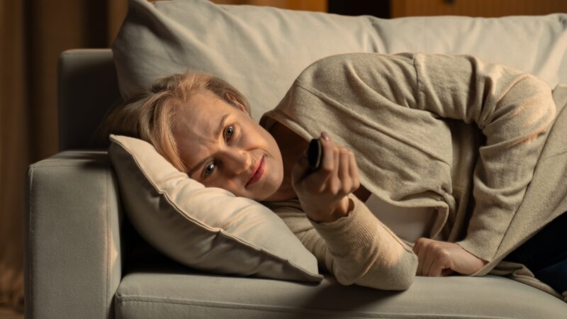 Les plus de 65 ans aussi sont sur les écrans avant de dormir !