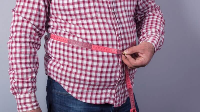 Alzheimer : réduire la graisse viscérale pour prévenir l’apparition de la maladie ?