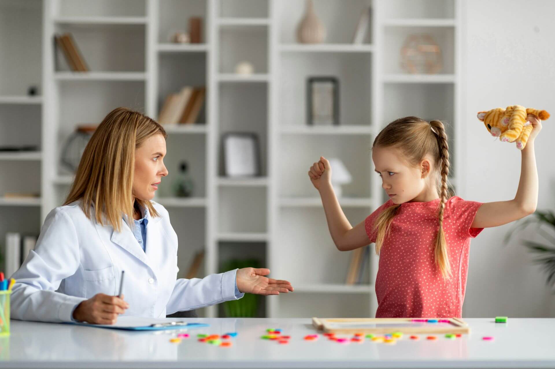 Trouble oppositionnel avec provocation chez l’enfant : ces 8 critères pour diagnostiquer un TOP