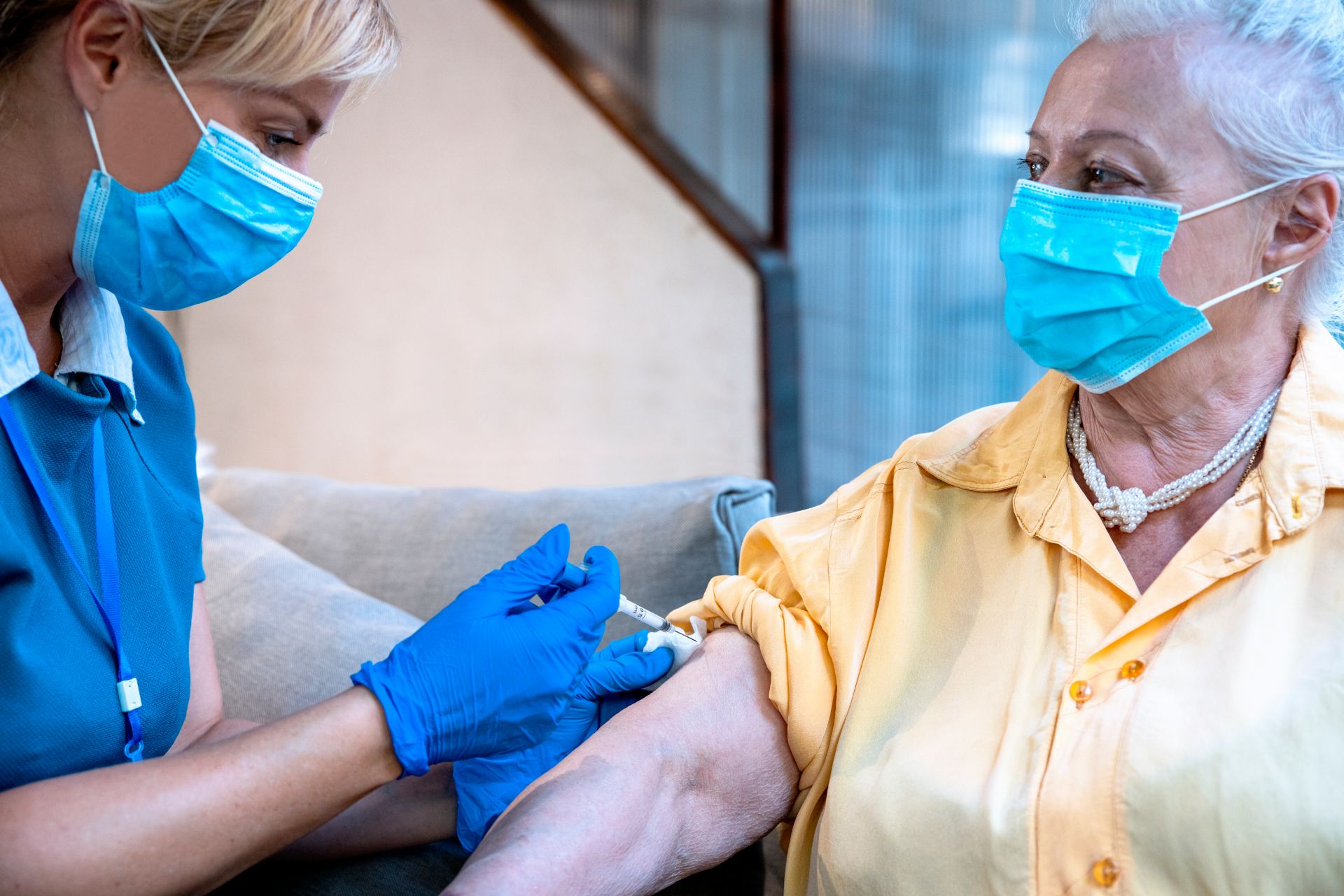 Epidémie de grippe : la vaccination des séniors, un impératif de santé publique ?