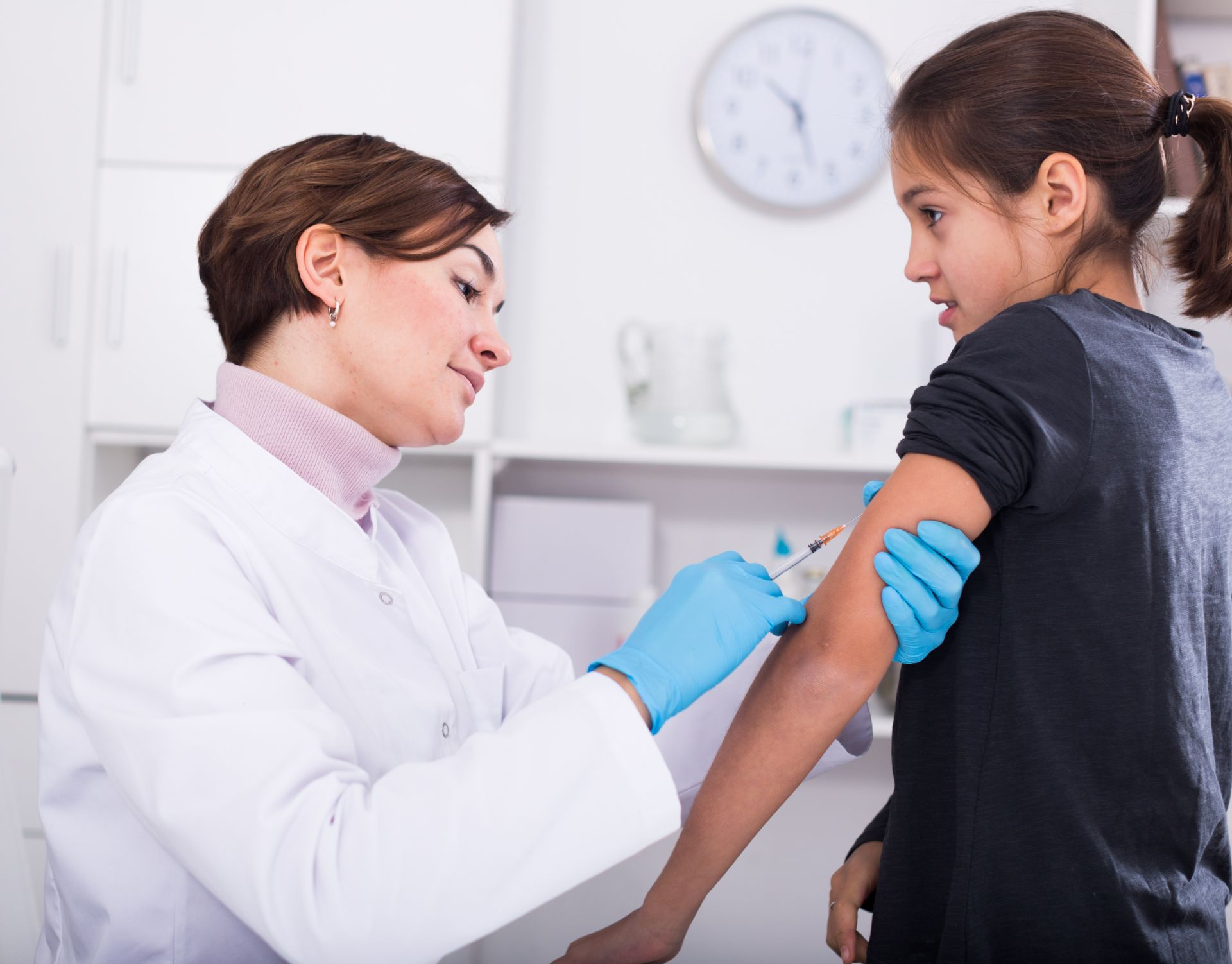 Cancer du col de l’utérus : pourquoi l’âge de la vaccination contre le HPV est-il important ?