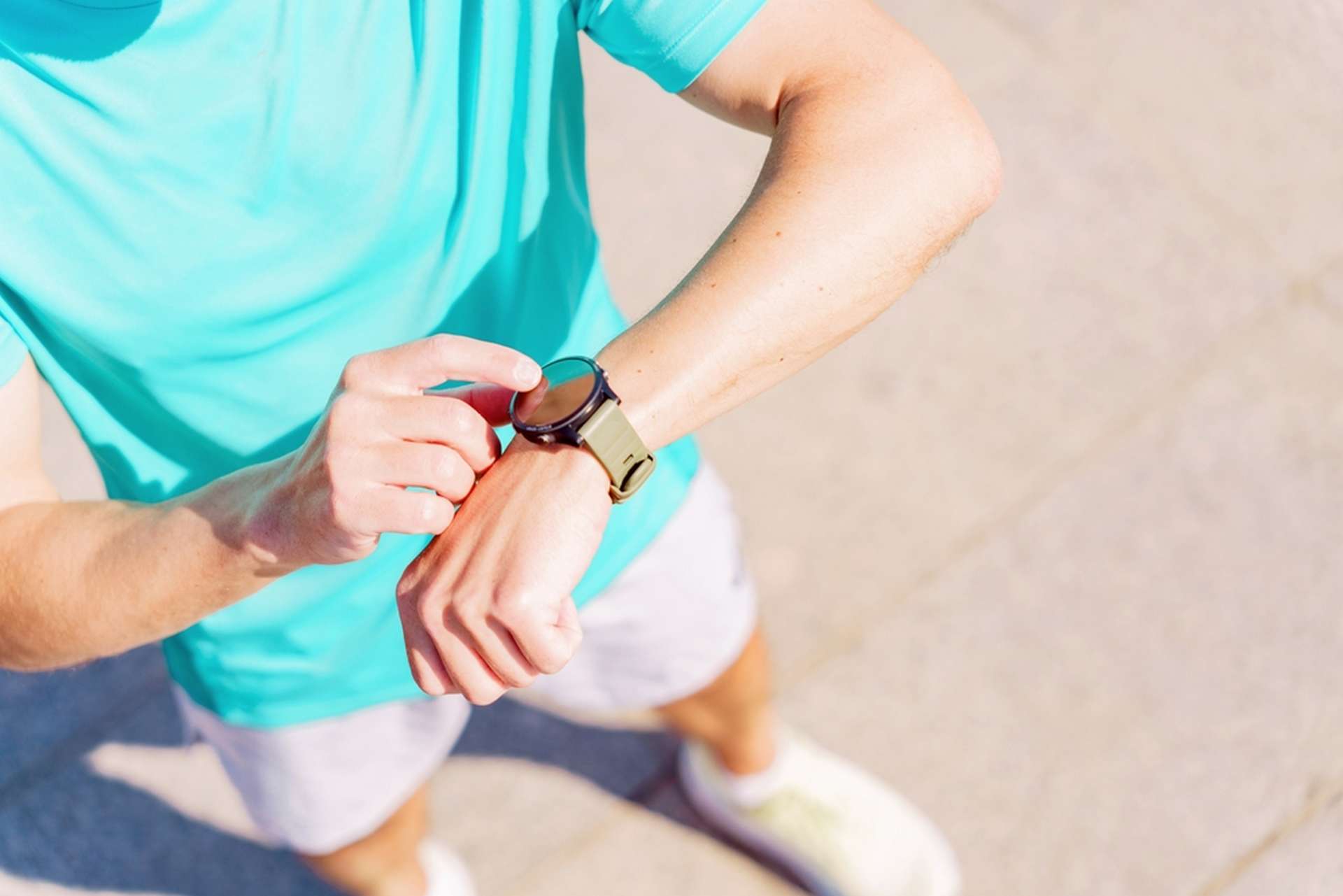 Montres connectées : des nids à microbes à votre poignet