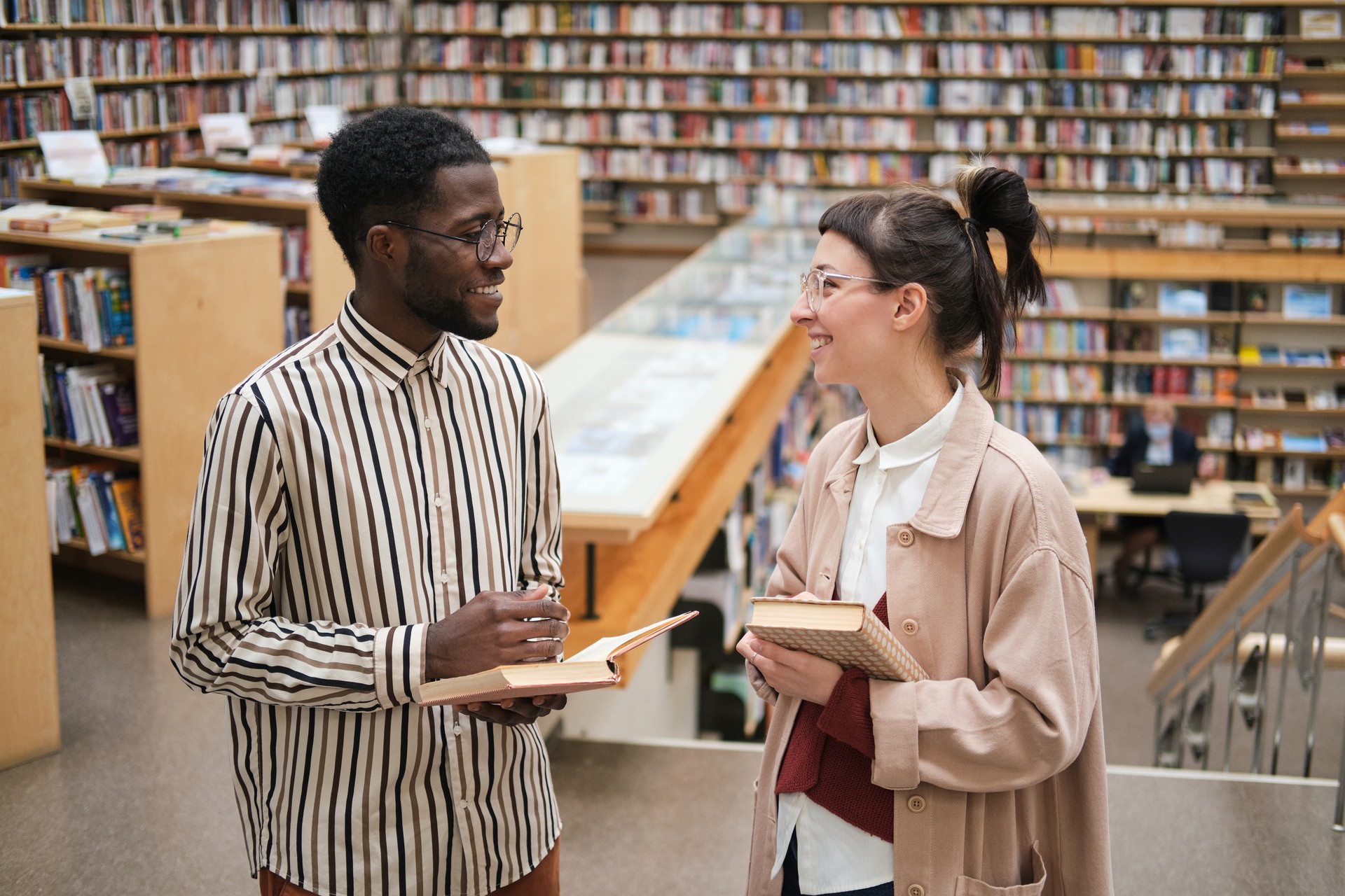 Saint-Valentin : une étude révèle les amours étudiantes à l’heure du tout-numérique