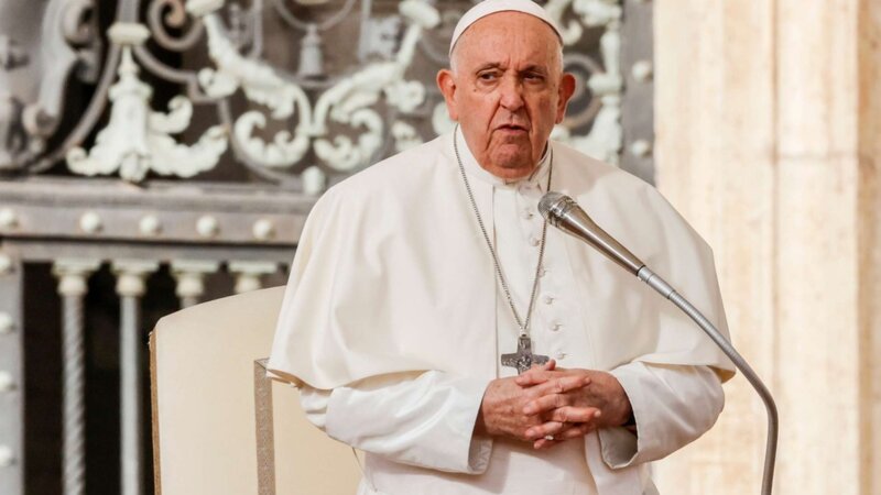 Le Pape François hospitalisé : qu’est-ce qu’une infection respiratoire polymicrobienne ?