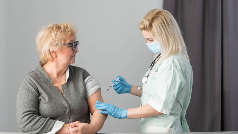 Le vaccin contre le zona réduirait les risques de maladie d’Alzheimer