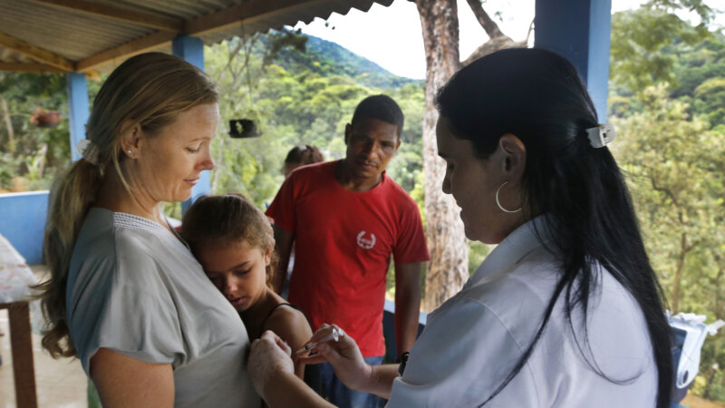 Coupes budgétaires, fake news… le dramatique retour des maladies pourtant évitables par la vaccination