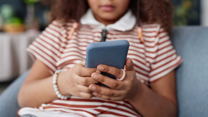 Les réseaux sociaux rendent-ils les jeunes dépressifs ?