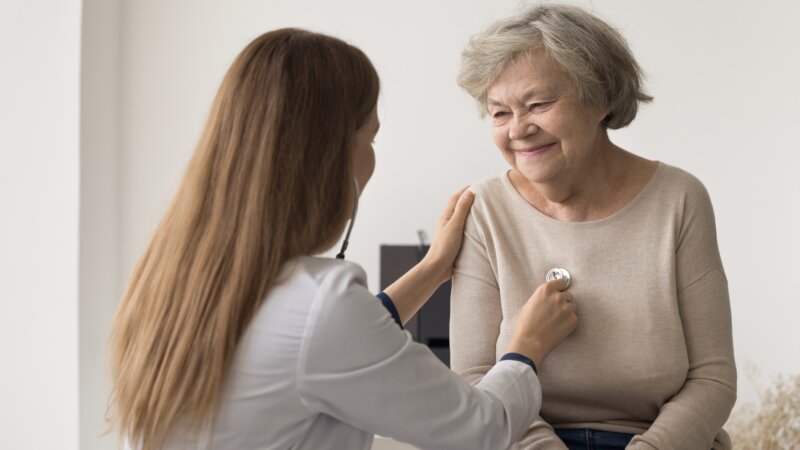 Insuffisance cardiaque : 4 patients sur 10 ne consultent pas annuellement leur cardiologue