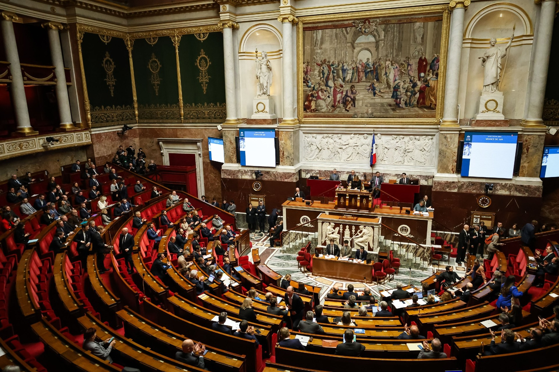« Droit à l’aide à mourir » : que contient le projet de loi sur la fin de vie ?