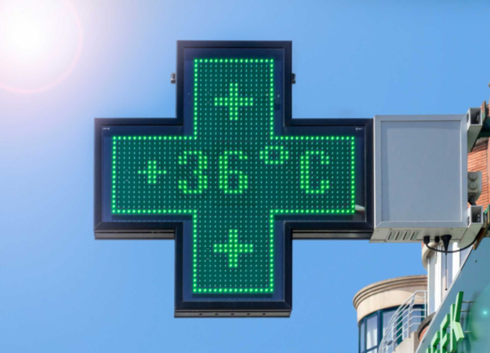 Fortes chaleurs : comment conserver et transporter vos médicaments ?