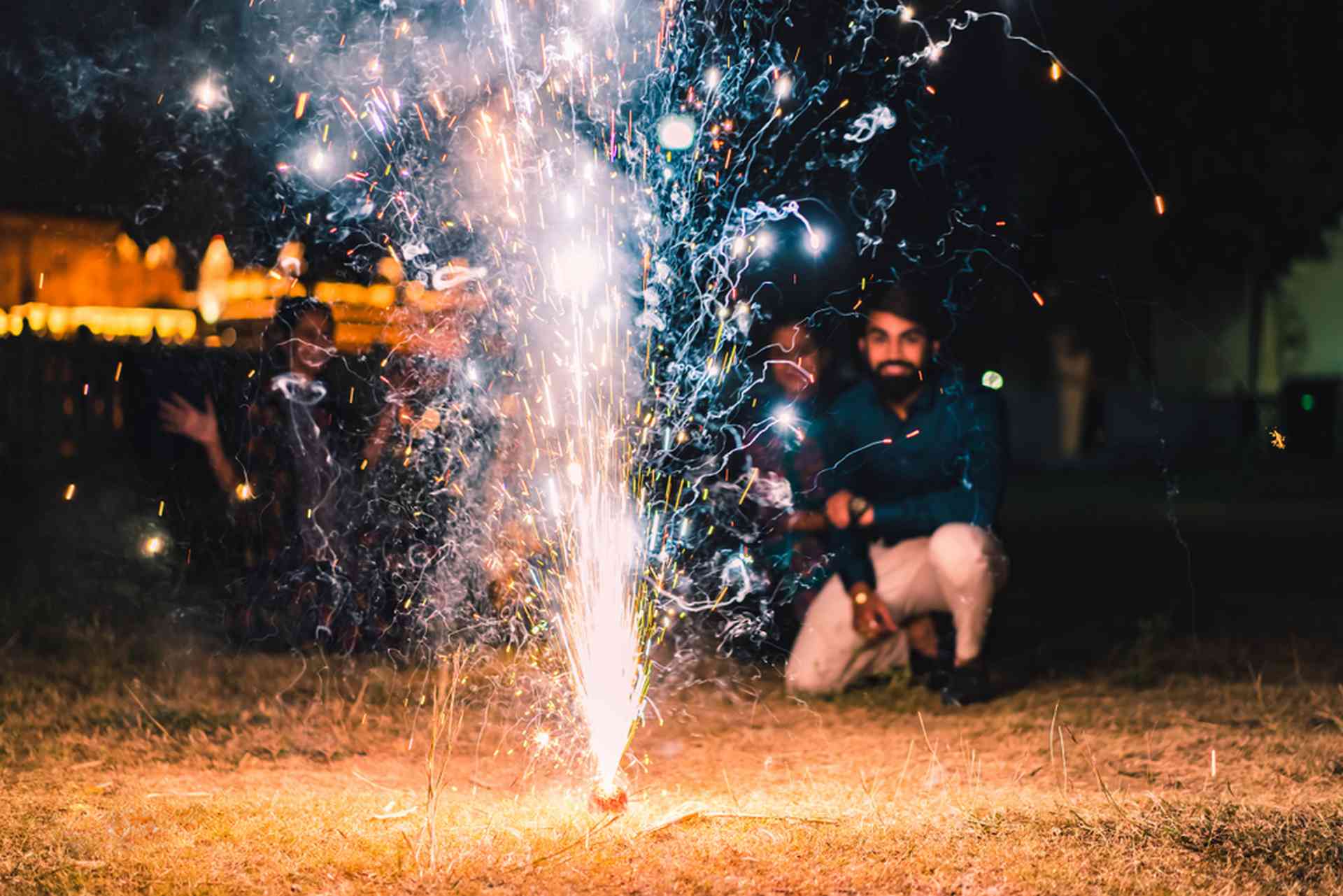 Bruit, fumées… les feux d’artifice présentent-ils un risque pour la santé ?