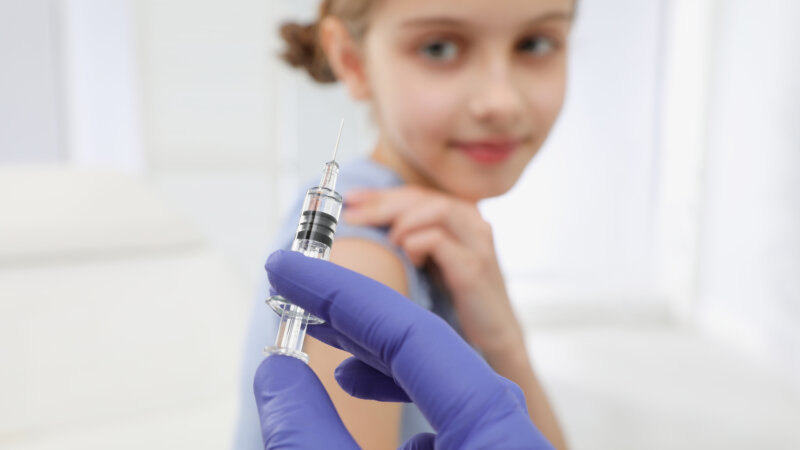 Collégiens de 5e : deux vaccins proposés contre le HPV et les méningocoques ACWY