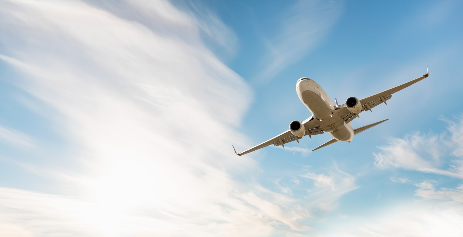 Un tiers des hommes se croit capable de faire atterrir un avion en urgence : pourquoi le pensent-ils ?