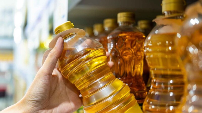 Alimentation : qu’est-ce que l’hexane dont Greenpeace demande l’interdiction ?