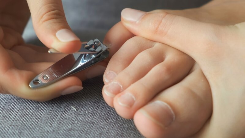 Comment bien se couper les ongles de pieds ?