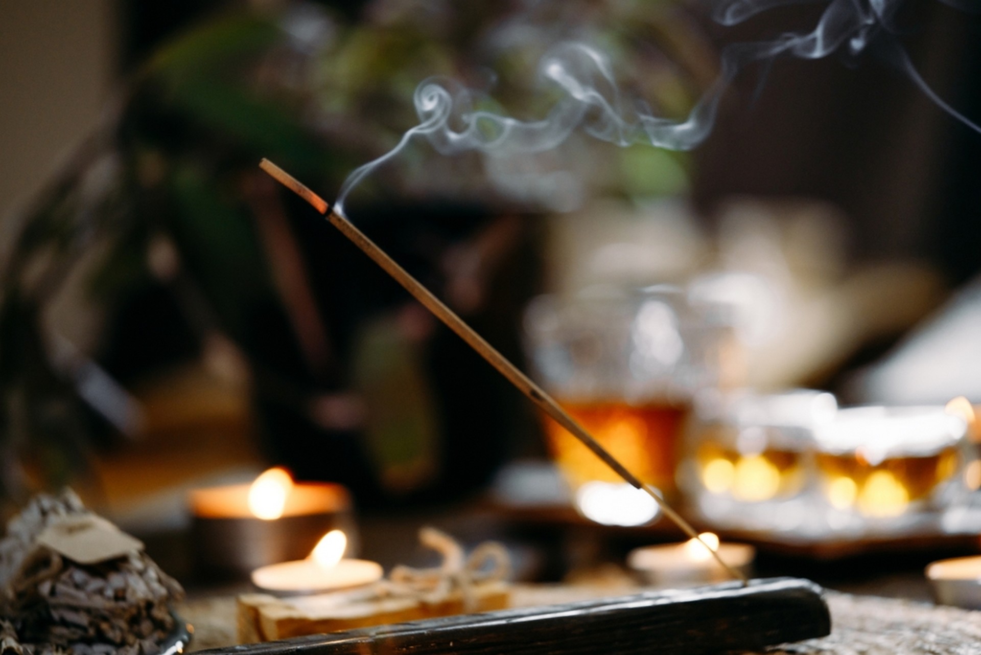 Bougies, encens… 60 millions de consommateurs alerte sur les parfums d’intérieur