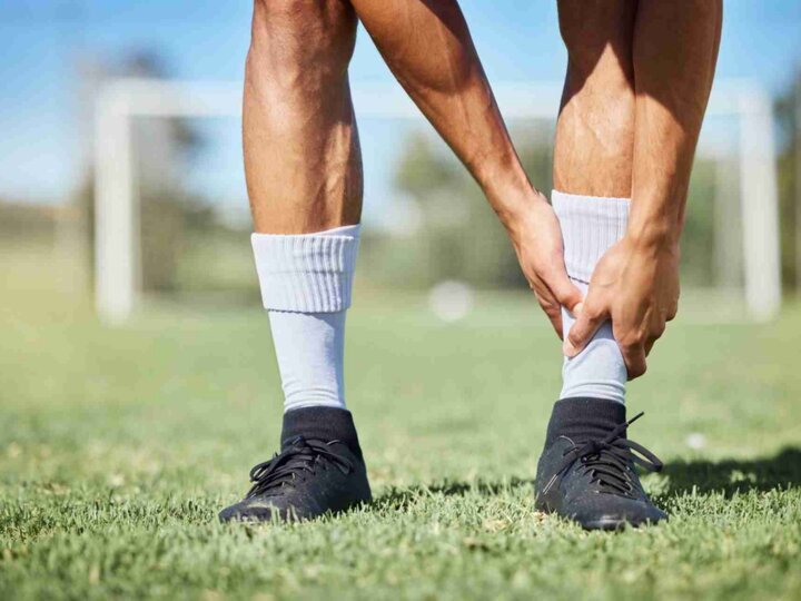 Pourquoi autant de footballeurs professionnels souffrent-ils d’arthrose ?