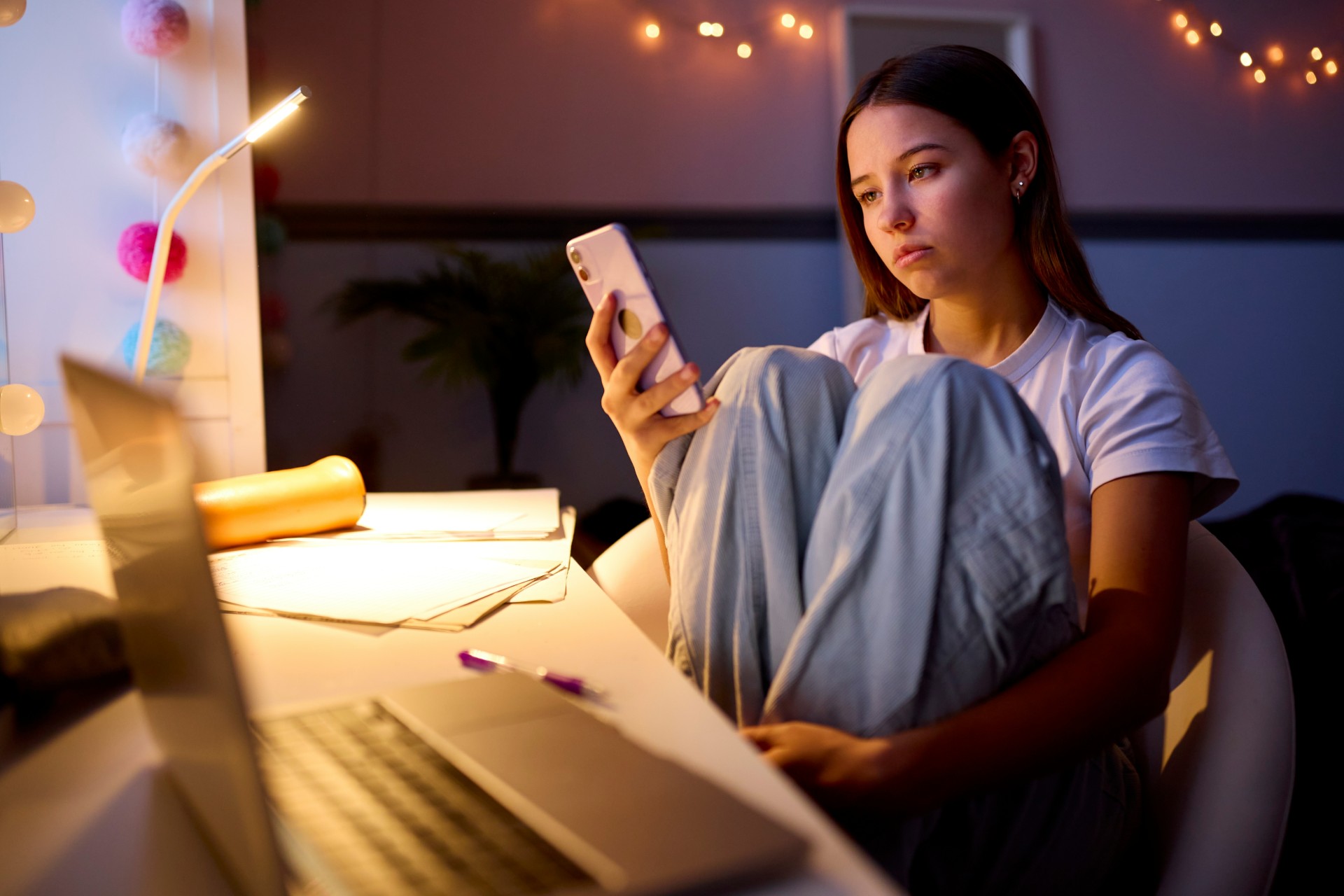 Réseaux sociaux : « les parents n’ont aucune idée de ce qui se passe dans le portable de leur enfant »