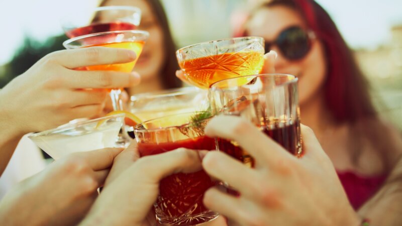 Drunkorexie : quand boire de l’alcool remplace un repas