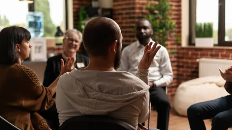 Salah Abdeslam souhaite rencontrer les victimes du 13-Novembre : qu’est-ce que la justice restaurative ?