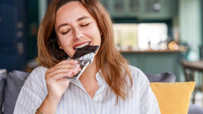 Le chocolat noir pourrait nous aider à rester jeunes