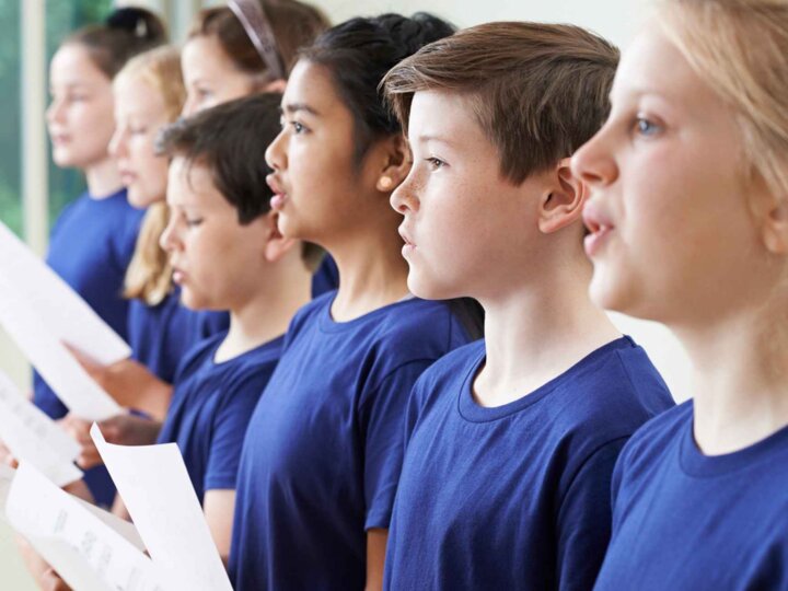 Le chant : quels bienfaits pour les jeunes ?
