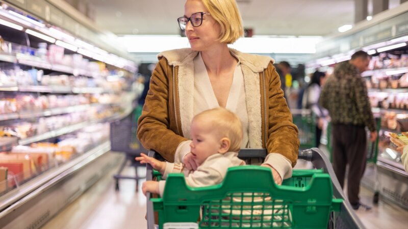 Plus de la moitié des aliments pour bébé sont ultratransformés, selon 60 Millions de consommateurs