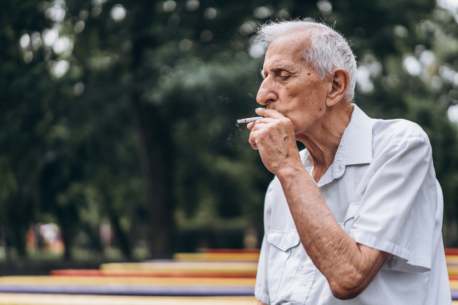 Arrêter de fumer après 65 ans : bénéfique même en cas de maladies cardiovasculaires !