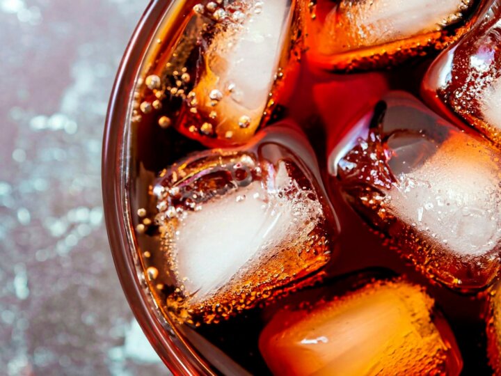 Déshydratation, diarrhée… le Coca-Cola peut-il aider à lutter contre les symptômes de la gastro-entérite ?