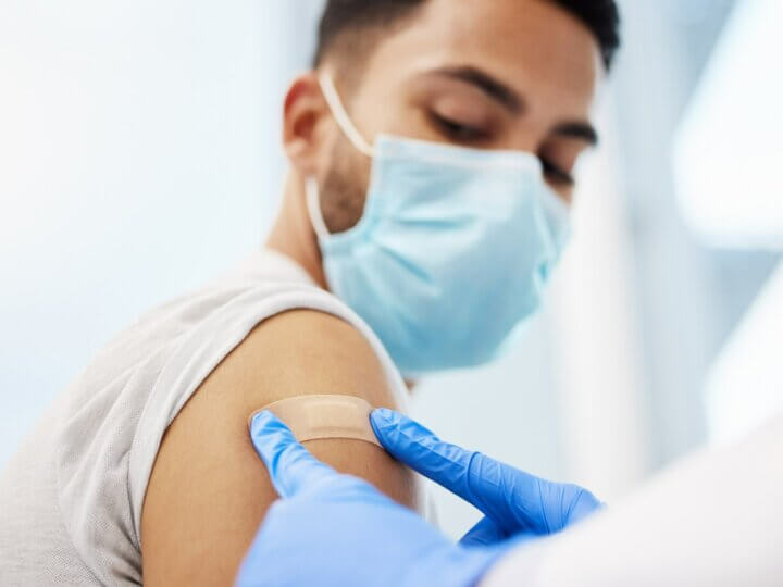 Grippe : l’ANSM rappelle que les médicaments homéopathiques ne sont pas des vaccins