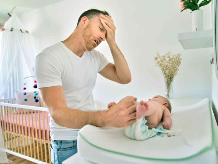 Pipi, caca, vomi… comment devenir parents nous « immunise » contre le dégoût