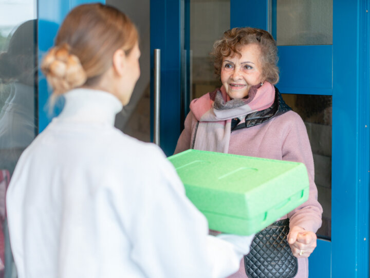 Repas à domicile : le cercle vertueux pour garder énergie et autonomie